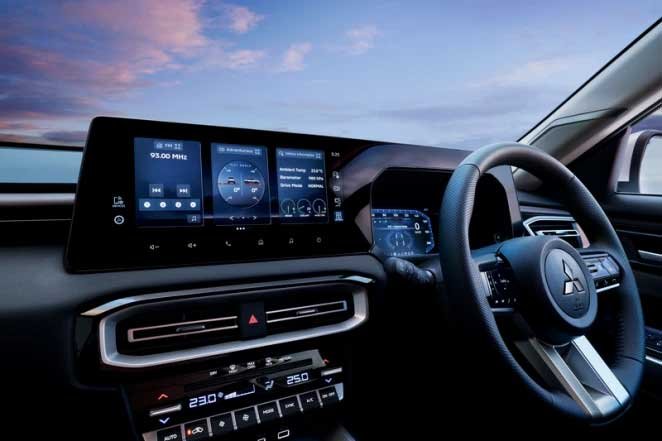 Harga-Mitsubishi-Destinator-di-Makassar-interior-detail-